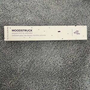 Younique Moostruck Lip Exfoliator